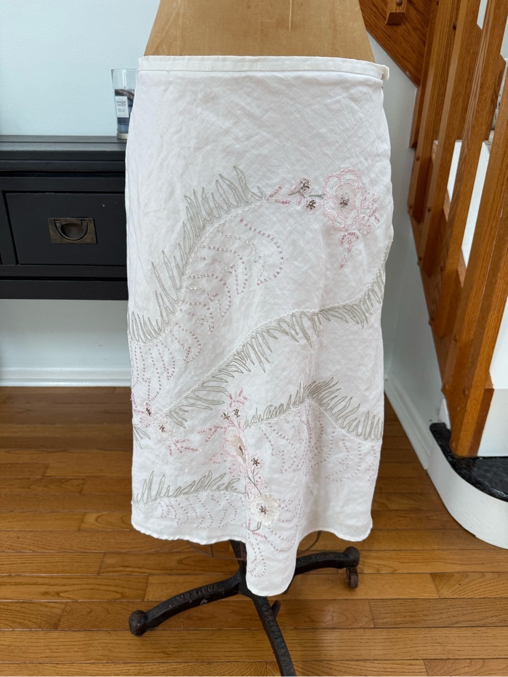 Anne Carson White Linen Midi Skirt with Pink Embroidery